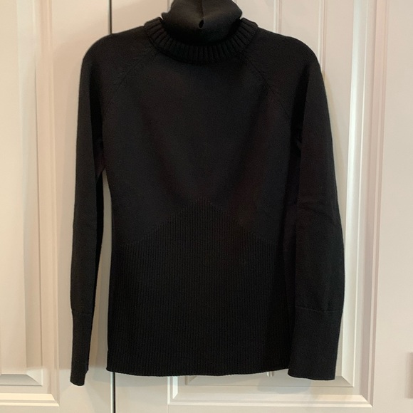 ATHLETA Black Mesa Hybrid Wool Turtleneck Sweater S - Picture 9 of 11